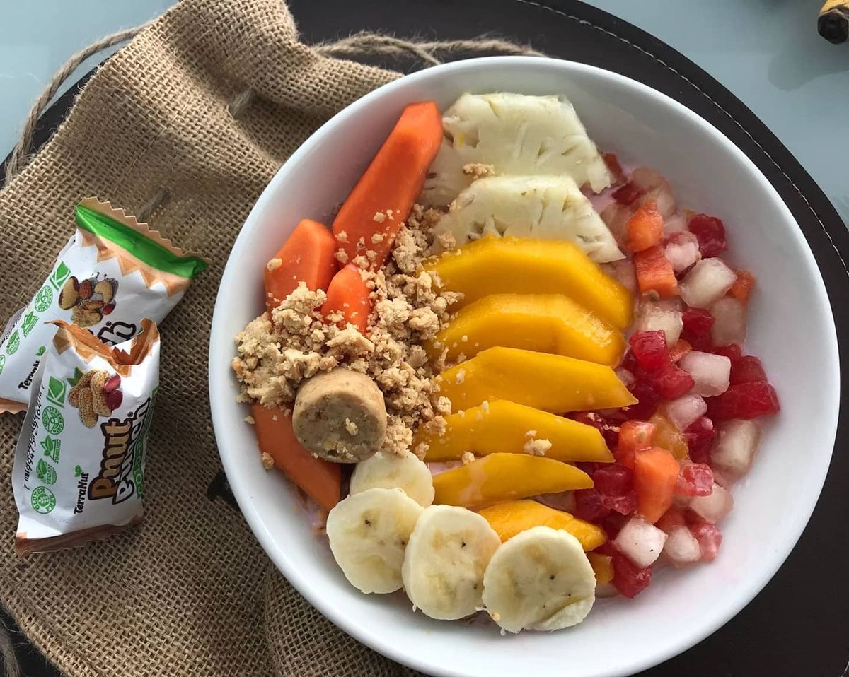 terranut-nut-punch-papaya-mango-fruit-bowl-jute.